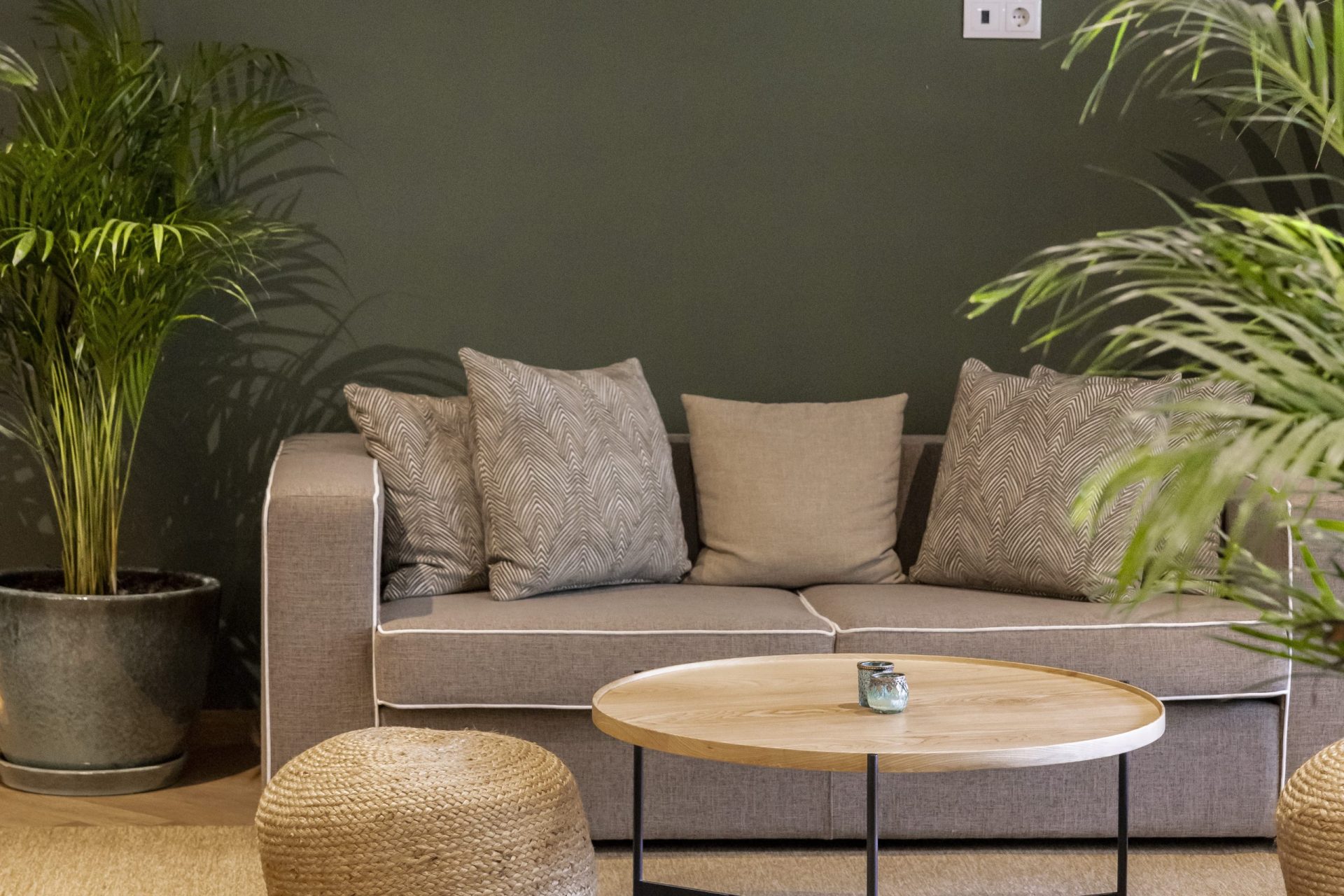 Victoria_Golf_Resort_&_Spa_Botanic_Sofa