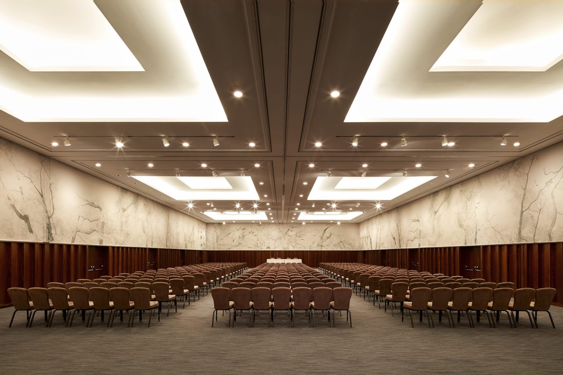 Victoria_Golf_Resort_&_Spa_Meeting_Room_Theatre_Setup_Frontal_View