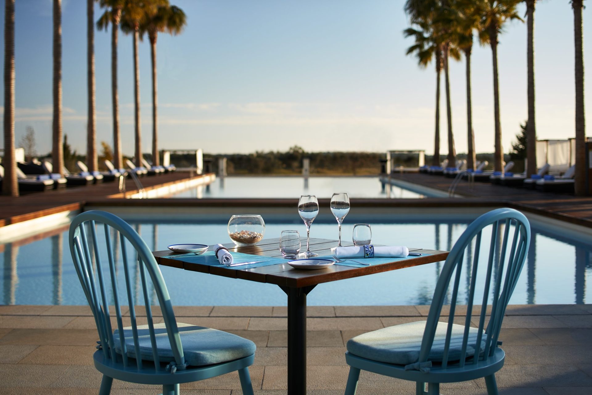 Victoria_Golf_Resort_&_Spa_Restaurant_Ria_Pool_View