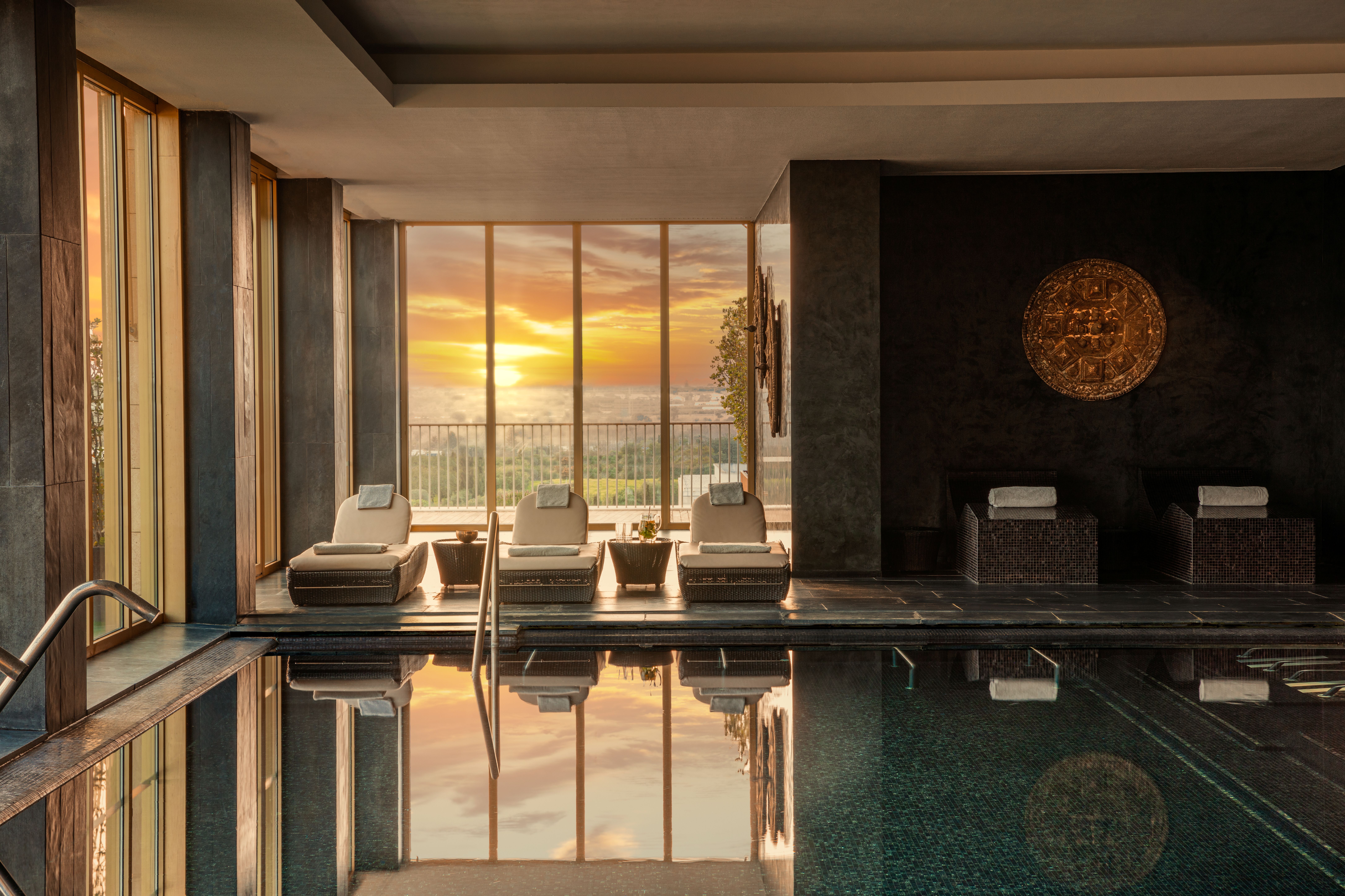 Victoria_Golf_Resort_&_Spa_Vitality_Pool_Twilight