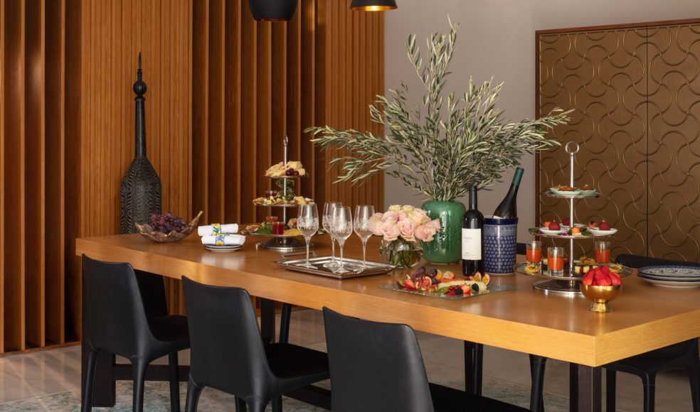Victoria_Golf_Resort_&_Spa_Presidential_Suite_Dinning_Room_Hero