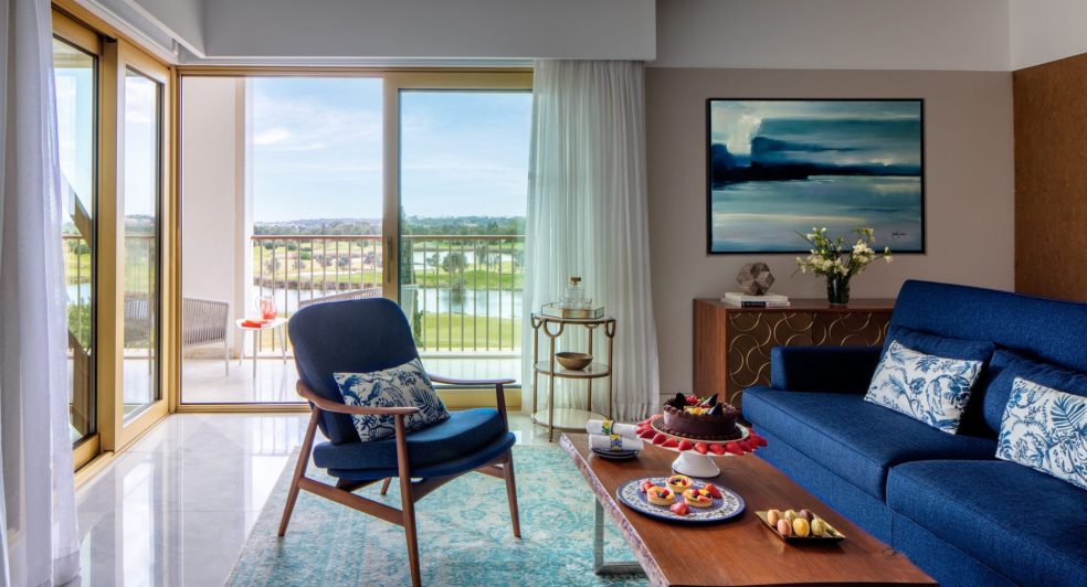 Victoria_Golf_Resort_&_Spa_Presidential_Suite_Livingroom_Hero