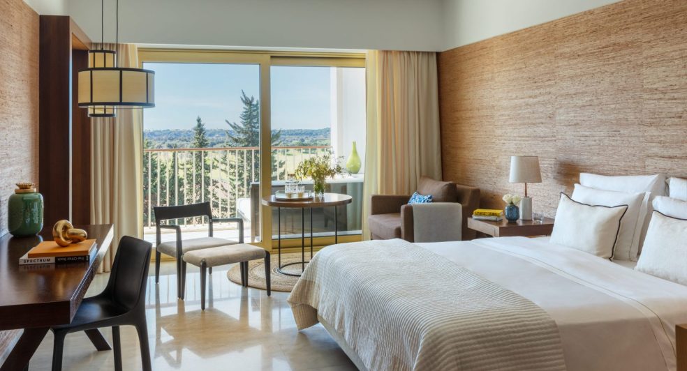 Victoria_Golf_Resort_&_Spa_Victoria_Suite_Bedroom_Terrace